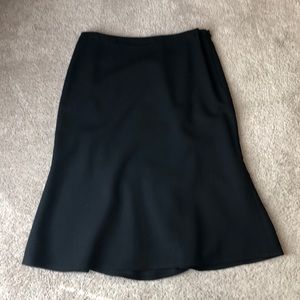 Banana Republic black skirt